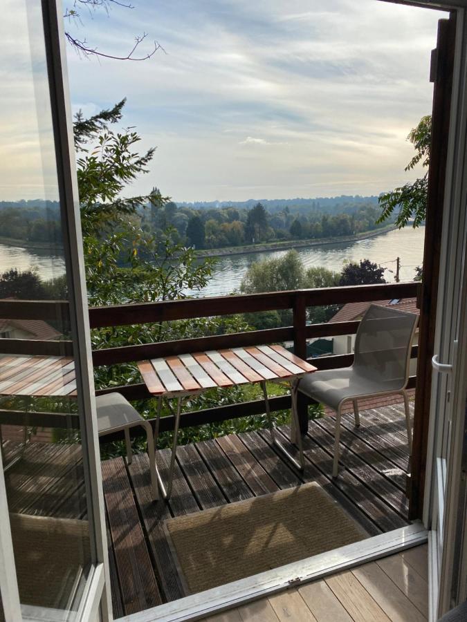 Chalet En Bord De Seine Βίλα Le Coudray-Montceaux Εξωτερικό φωτογραφία