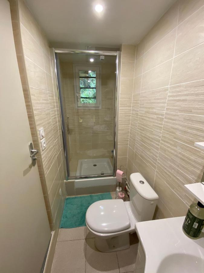 Chalet En Bord De Seine Βίλα Le Coudray-Montceaux Εξωτερικό φωτογραφία